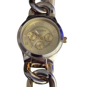 Akribox XXIV Womens Watch Gold Tone Chain Link Bracelet BOHO Retro Classic Y2K